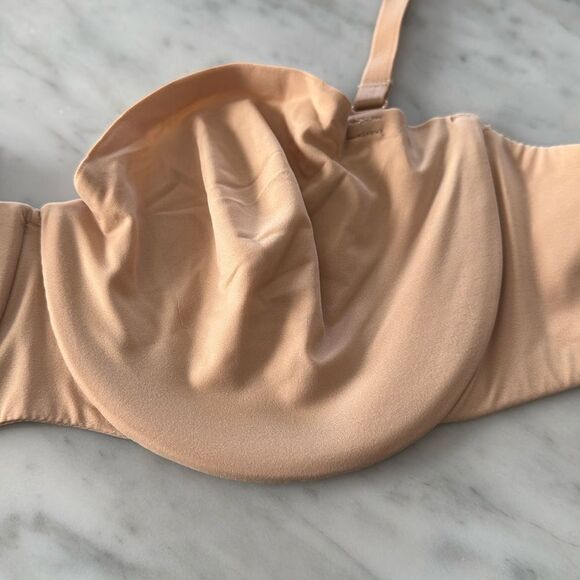 SKIMS SMOOTHING INTIMATES STRAPLESS BRA 34A NWT - Picture 9 of 13
